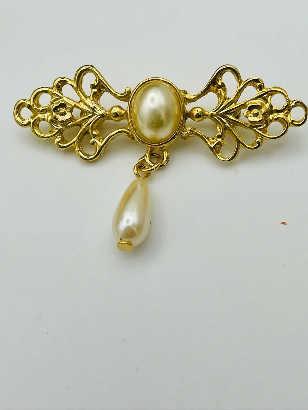 Gold-Tone Pearl Filigree 2 Brooch Set - one with Dangle Pearl. Pearl Cabochons